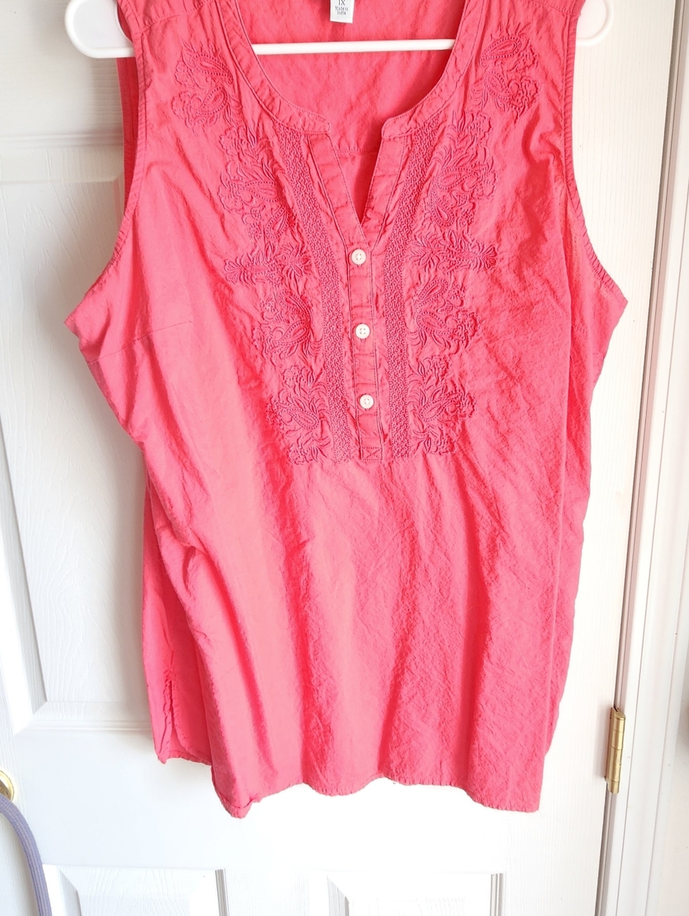 Sleeveless Embroidered Coral Pink Women's Top